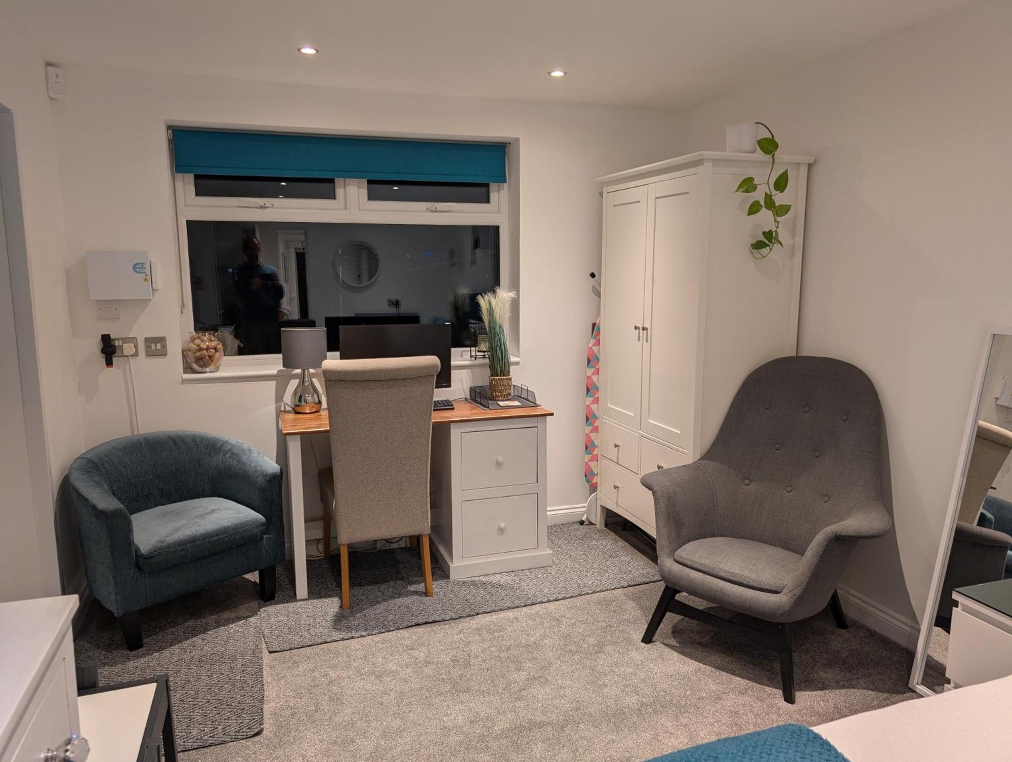 Appartement Self-Contained Annex, With Parking. à Sittingbourne Extérieur photo